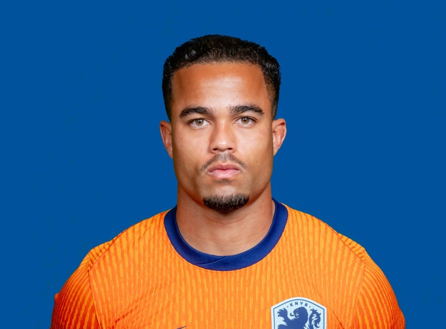 	Justin Kluivert 	